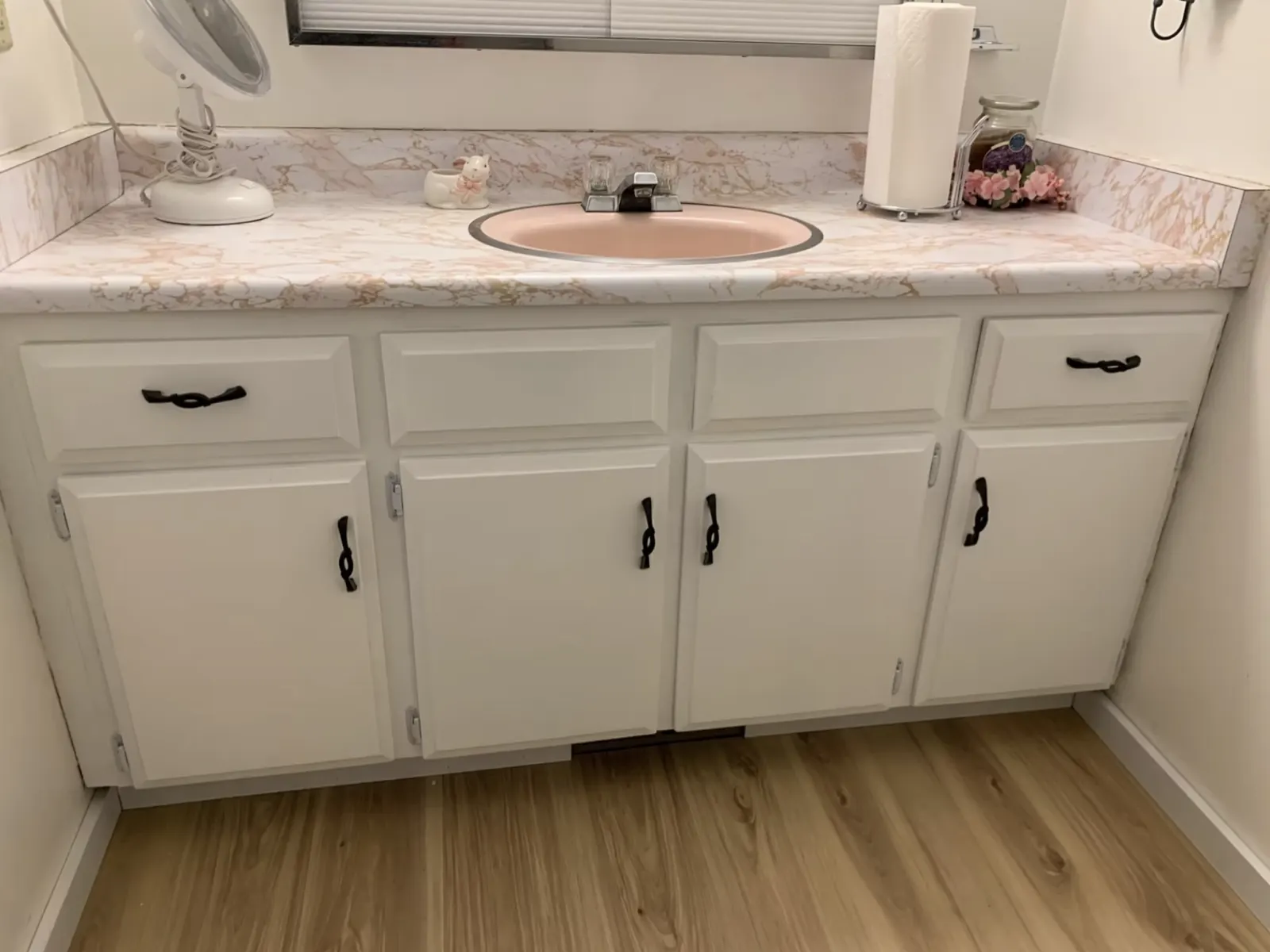 Bathroom Counter Repaint