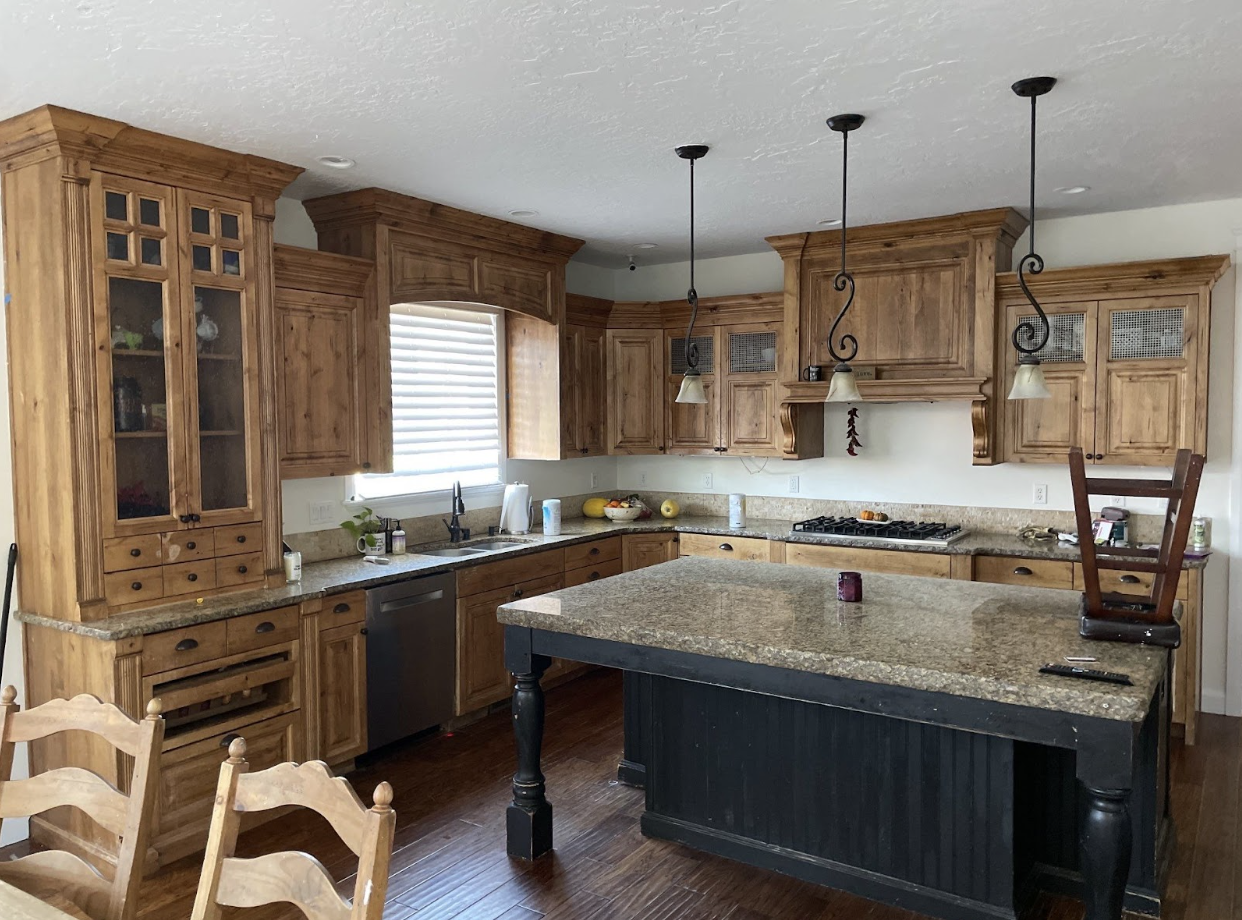 Kitchen before repaint and cabinet refinishing